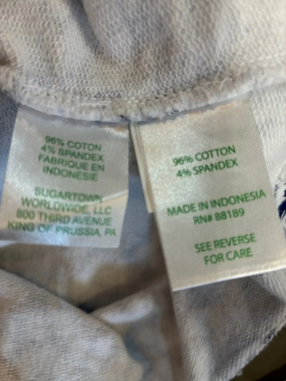 Lilly Pulitzer UPF 50+ Booker Popover Pineapple Party Pullover, Medium - Picture 7 of 7